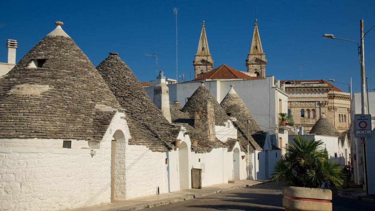 Trullo Monte Santo 50 Couette-café 2*